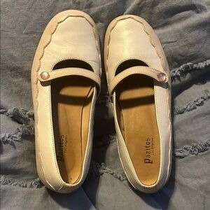 Pazitos Girls Pink & Cream Leather Loafers with Strap